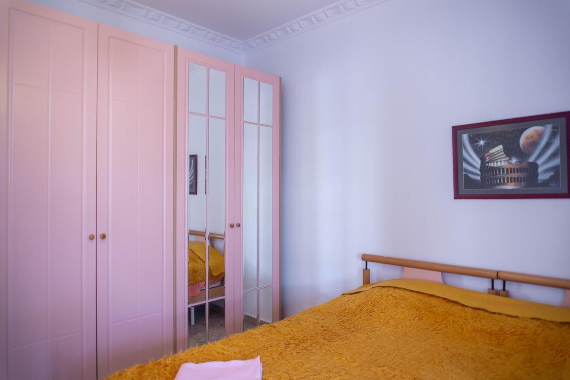 Bllok Bright Private Bedrooms With Private Bathroom On Shared Apartment Tiranë Ngoại thất bức ảnh