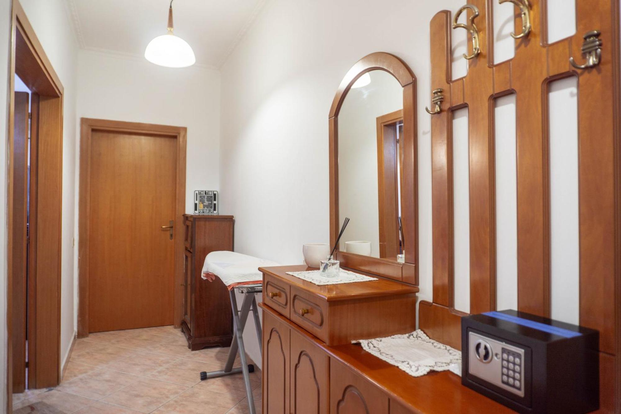 Bllok Bright Private Bedrooms With Private Bathroom On Shared Apartment Tiranë Ngoại thất bức ảnh