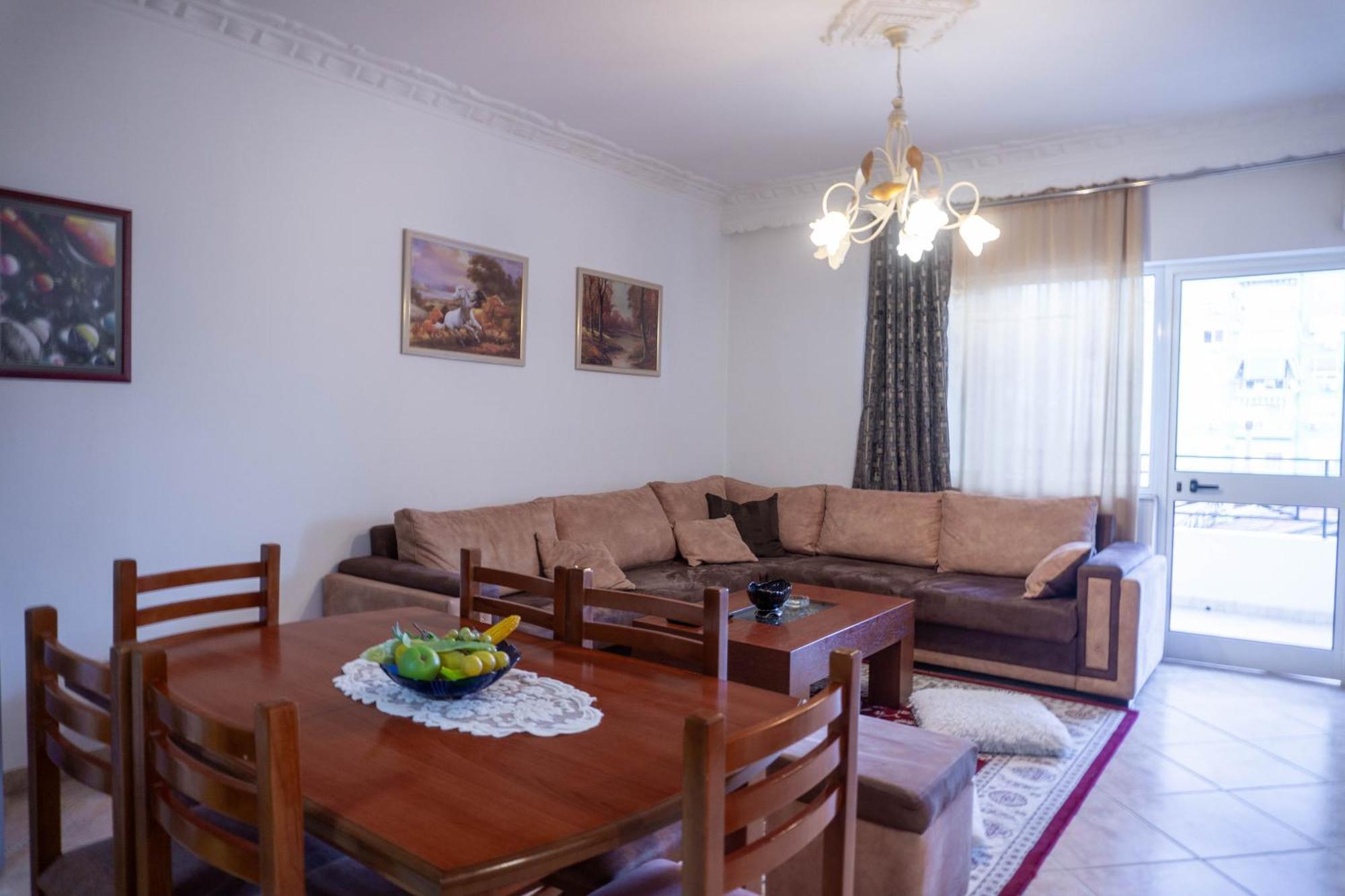 Bllok Bright Private Bedrooms With Private Bathroom On Shared Apartment Tiranë Ngoại thất bức ảnh