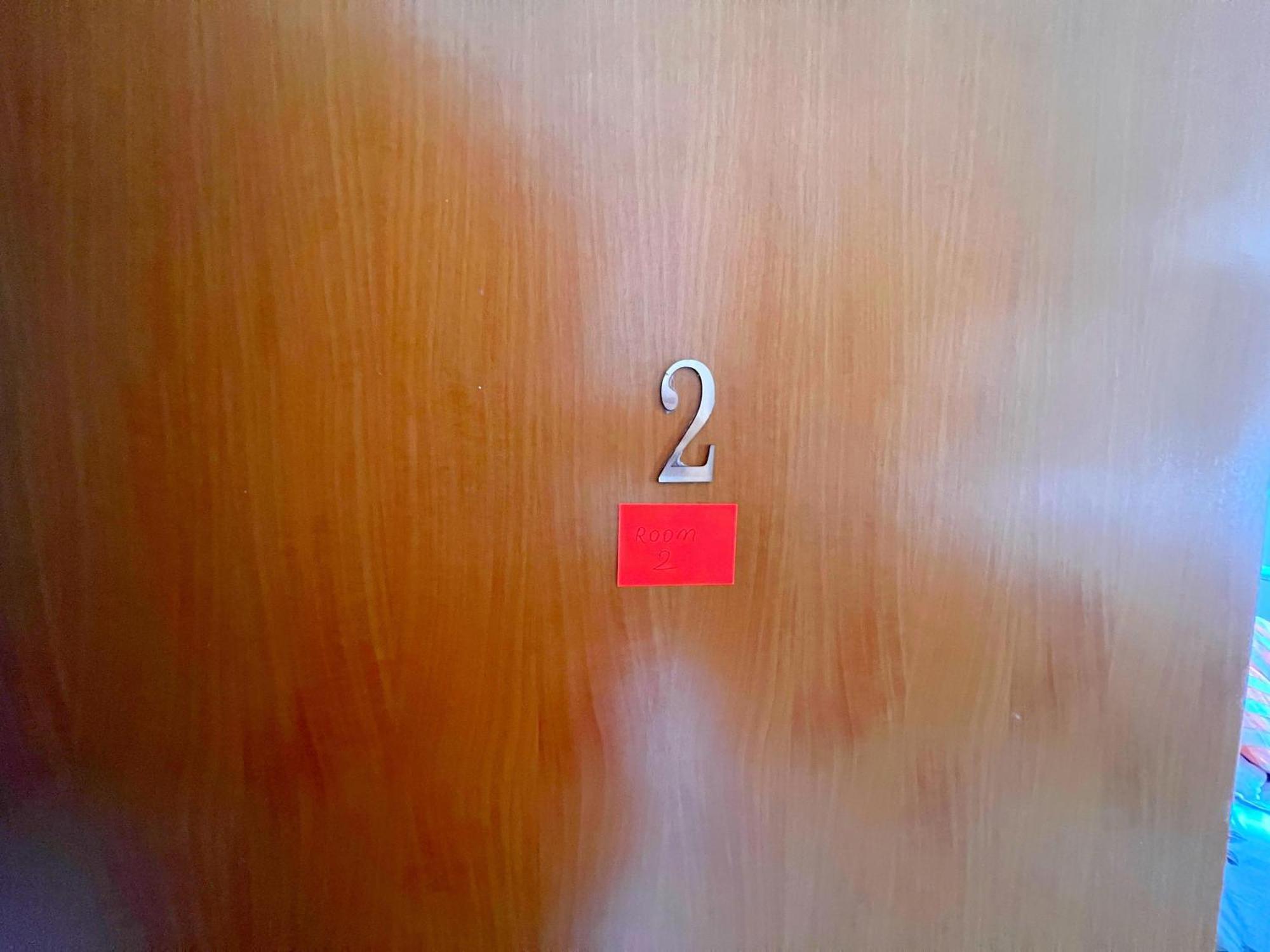 Bllok Bright Private Bedrooms With Private Bathroom On Shared Apartment Tiranë Ngoại thất bức ảnh